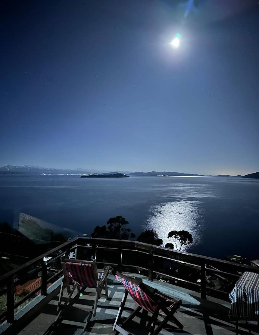 Sol Y Luna - Isla Del Sol Комунидад-Юмани Номер фото